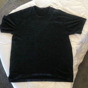 Lululemon Mens athletic tee 2xl